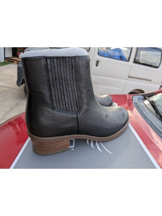 Dansko Shoes - Dansko Daisie Women's Casual Boots, Black Waterproof Tumbled, size 40